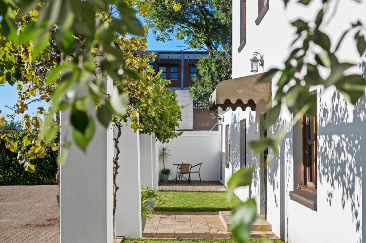 De Akker Guest House Bloemfontein Exterior foto